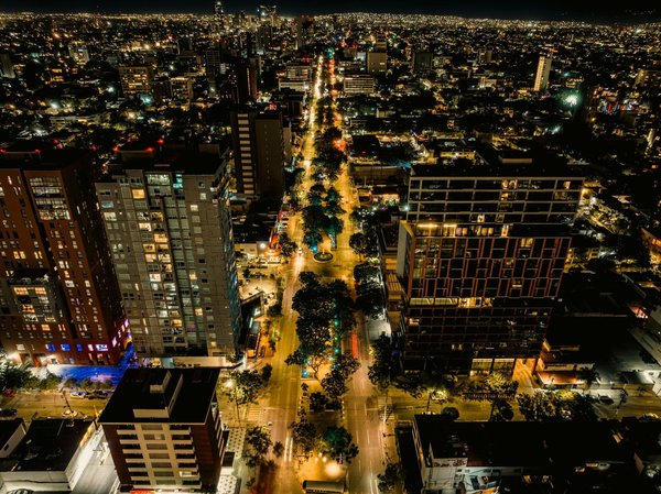 Quelles approches non médicamenteuses sont efficaces pour la gestion de la douleur post-opératoire ?